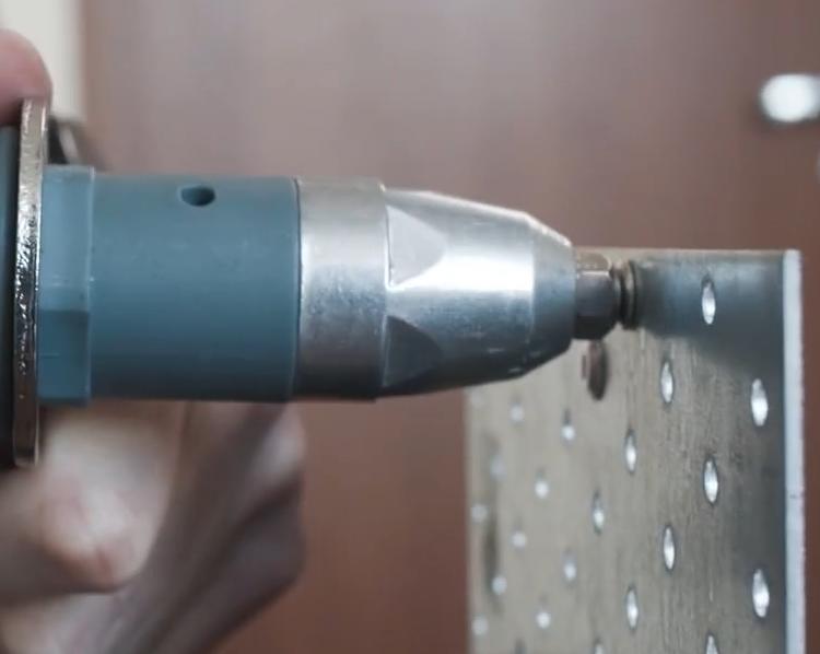 10 насадок для дрели или шуруповерта: превращаем дрель в многофункциональный инструмент